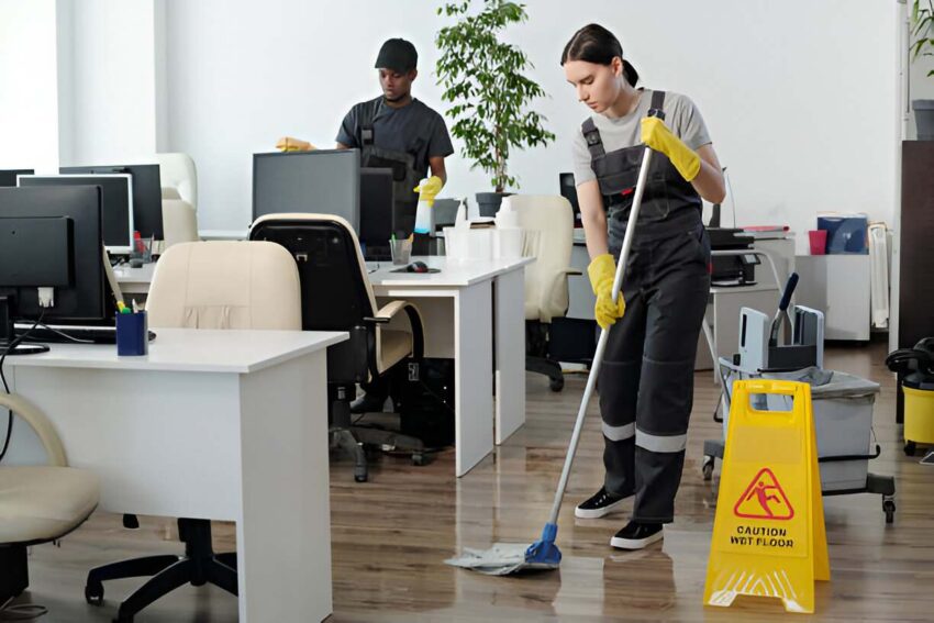 professional commercial cleaning services to transform your workspace